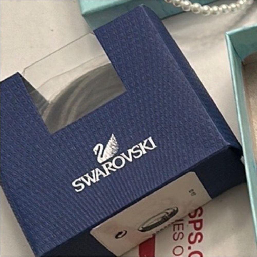 Jewelry Bundle 1 Piece Swarovski - Picture 4 of 5